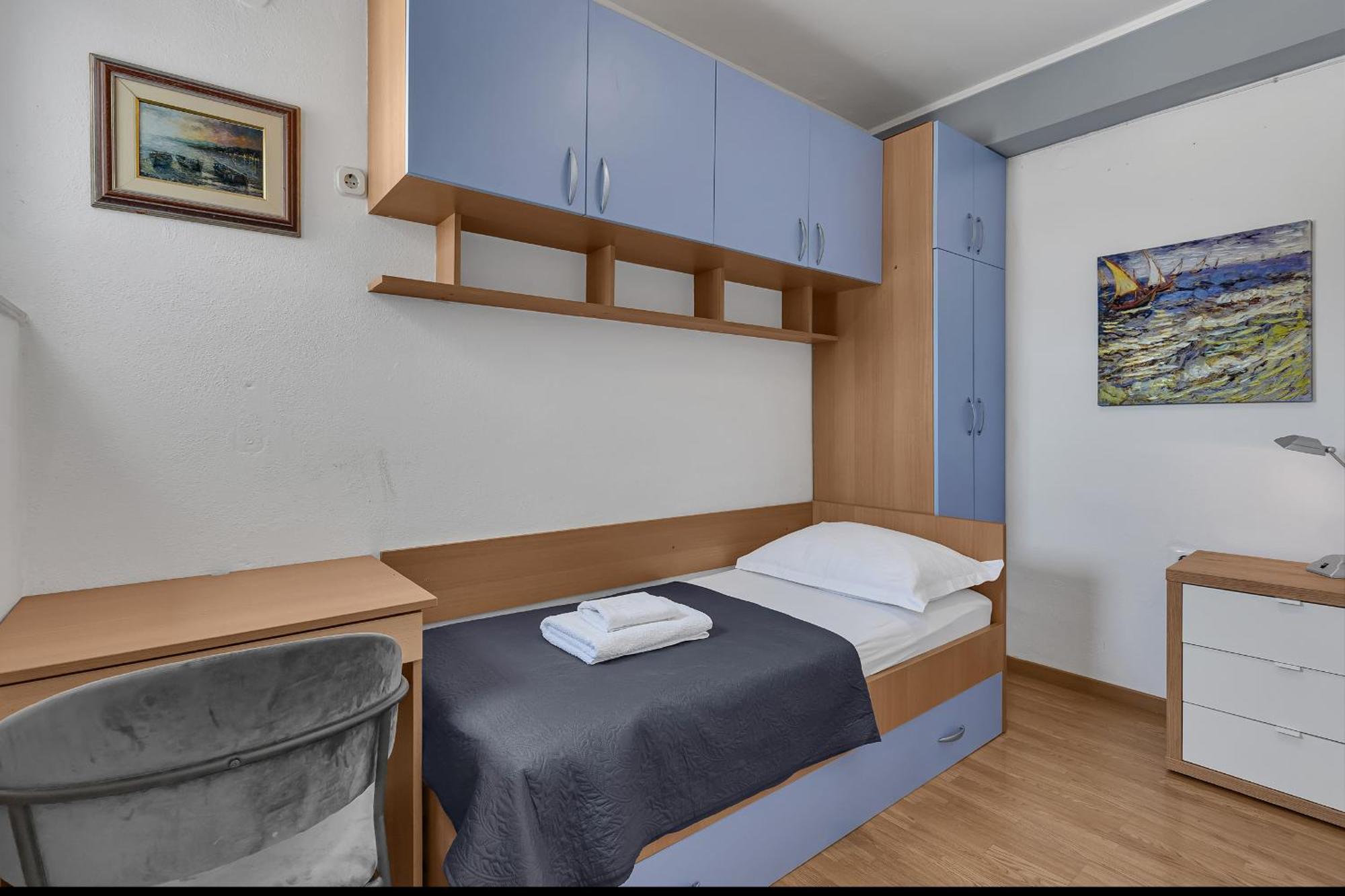 San Marino * Makarska