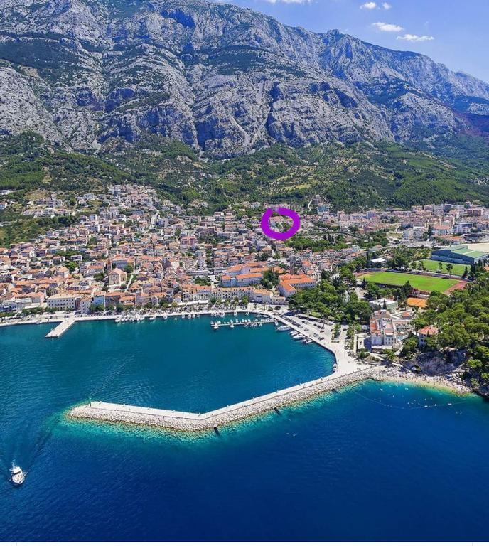 San Marino * Makarska